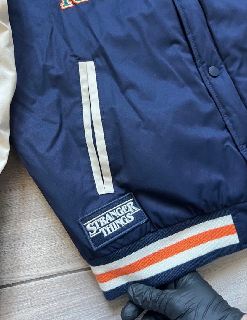 ストレンジャーシングス　ジャケット　Lサイズ　スタジャン