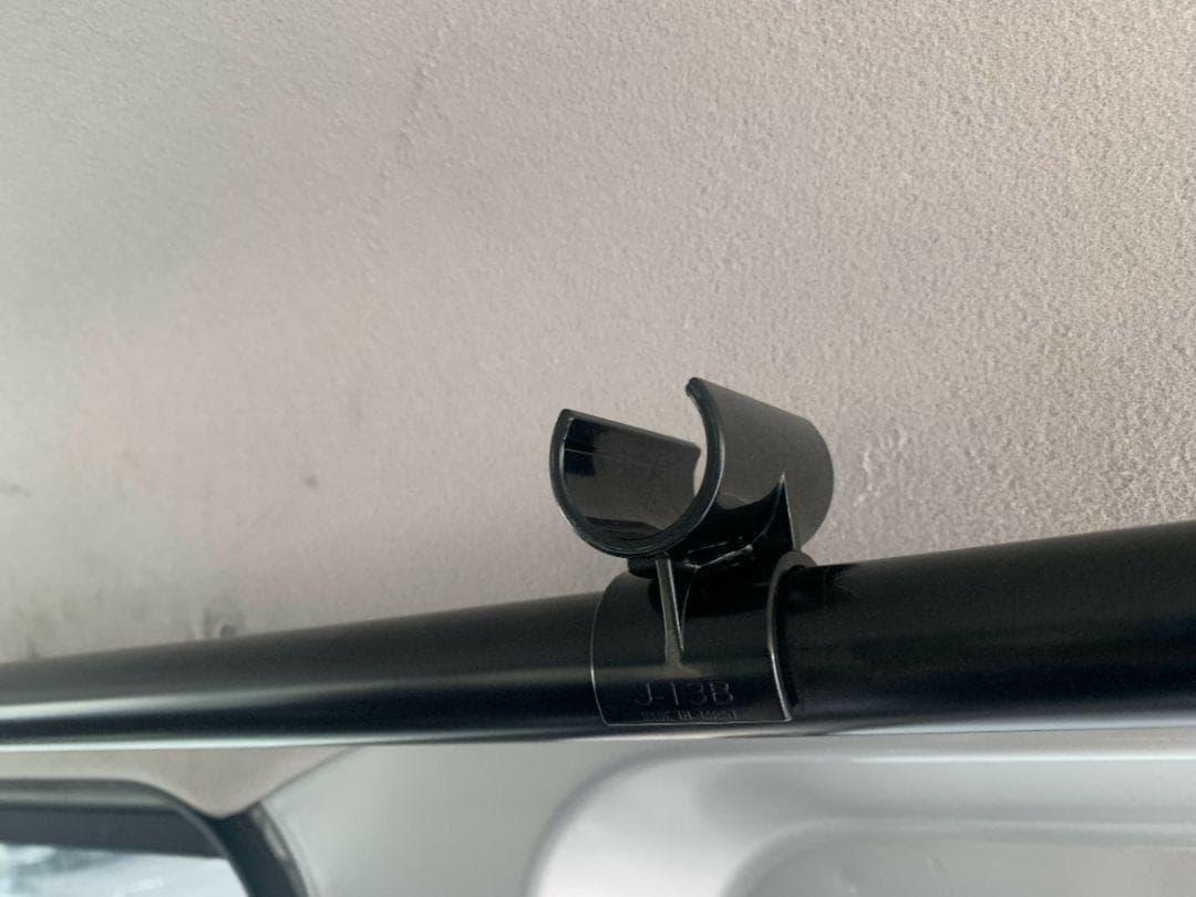 イレクターパイプ　アルミ製品　軽量で高強度　エブリイ　DA17　ロッドホルダー