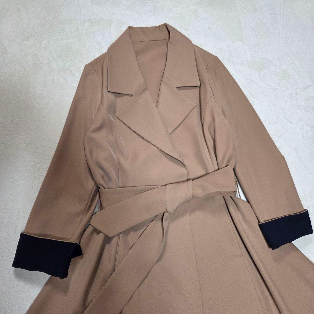 [極美品]JENNE オードリーフレアトレンチコート 24SS 近年モデル