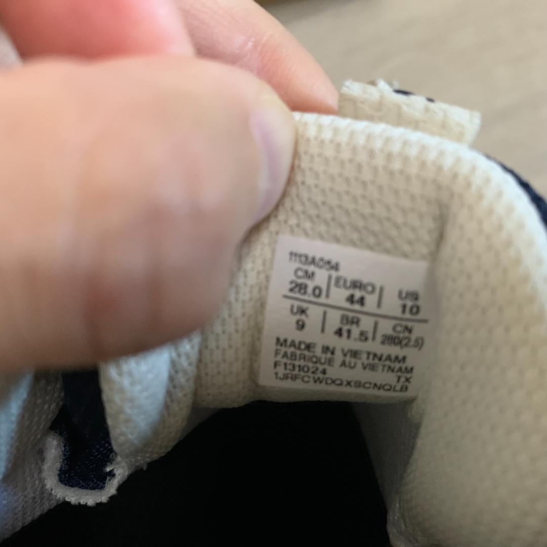 新品未使用 28.0 アシックス asics ゲルプレショット クラシック4