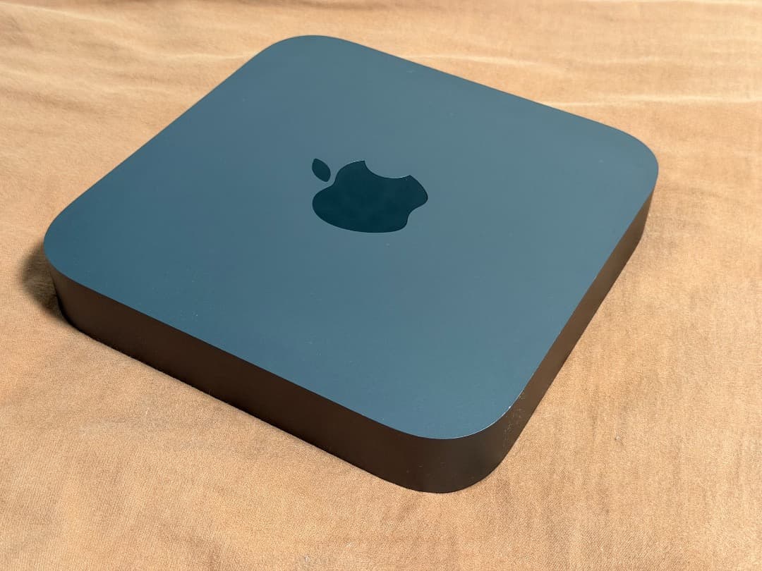 Mac mini 2018 3GHz 6コア i5 16GB 250GB