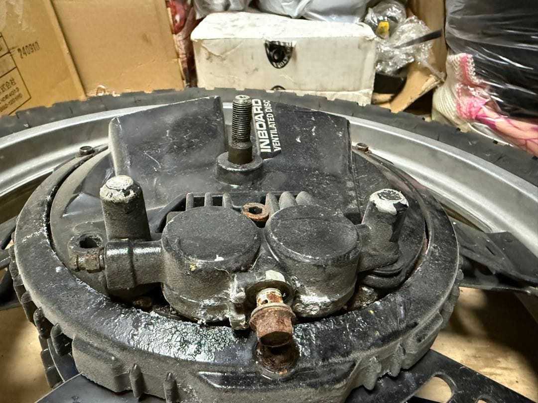 cbx550フロントホイールリアホイール