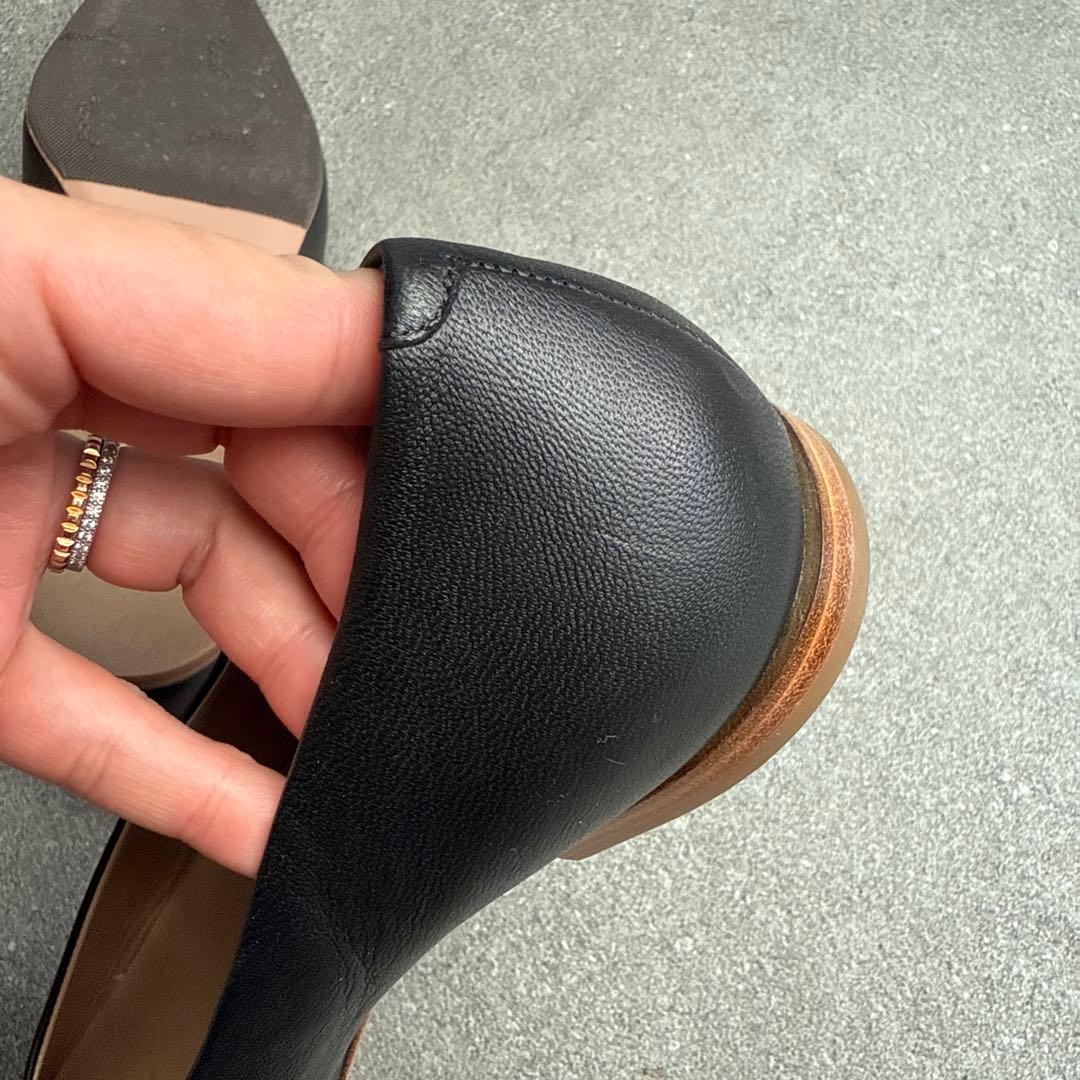 PELLICO ブラック スクエアトゥフラットシューズ 38