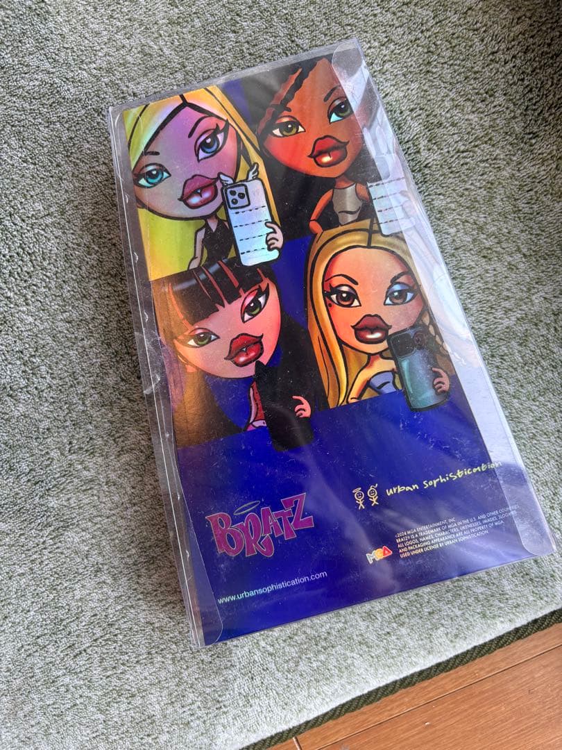 正規品urban sophistication cloe iPhone16ケース