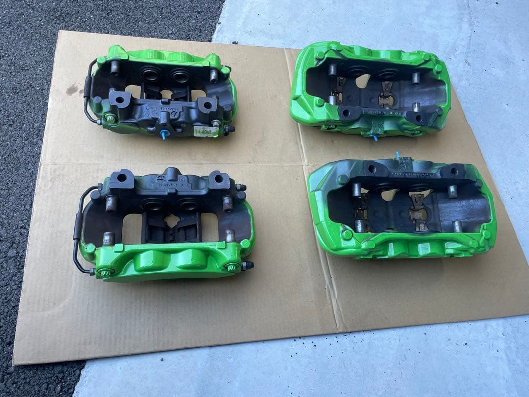 ポルシェカレラ911 ブレーキキャリパー純正4個セット