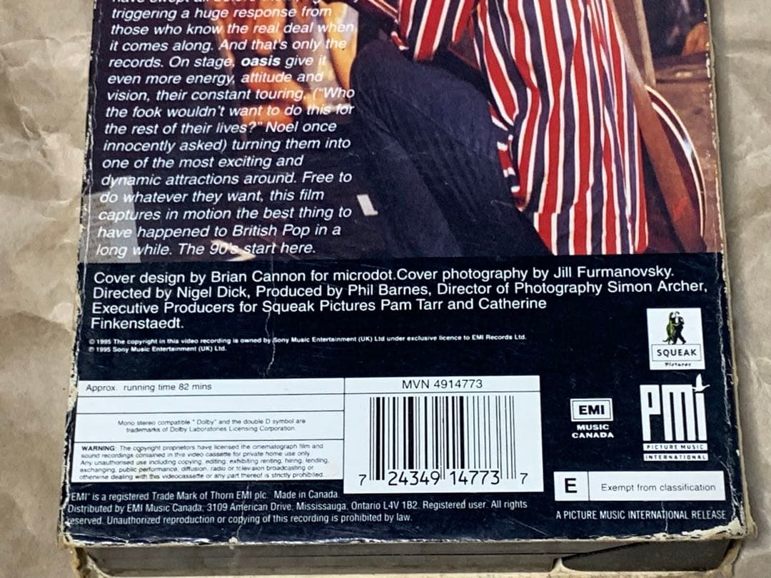 Oasis Live By the Sea [VHS] オアシス　ライブビデオ