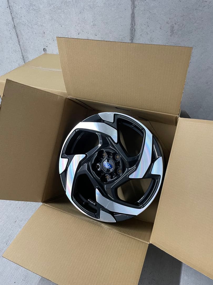 クロストレック ストロングハイブリッド スバル 純正　ホイール 18インチ