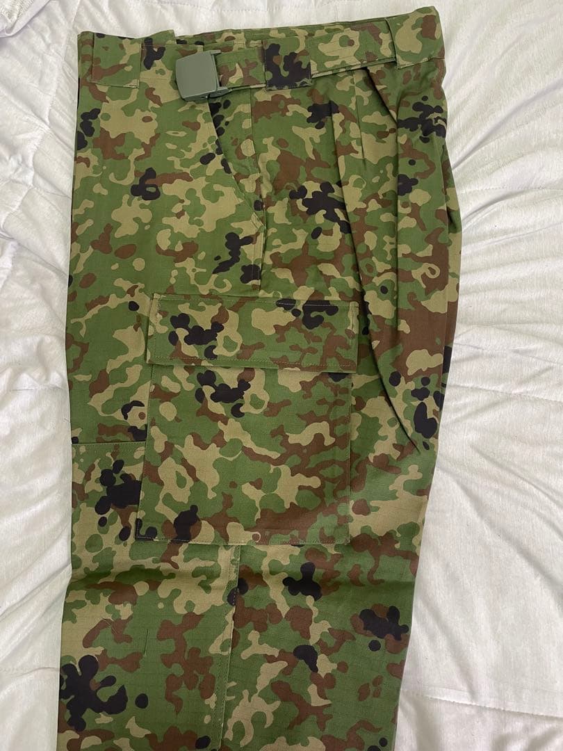 迷彩戦闘服セット　4B