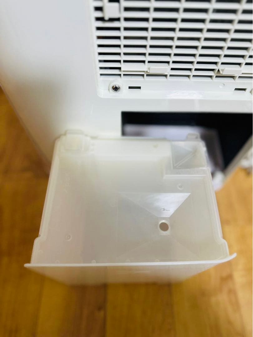 美品✨ コロナ　衣類乾燥除湿機　CD-S6316