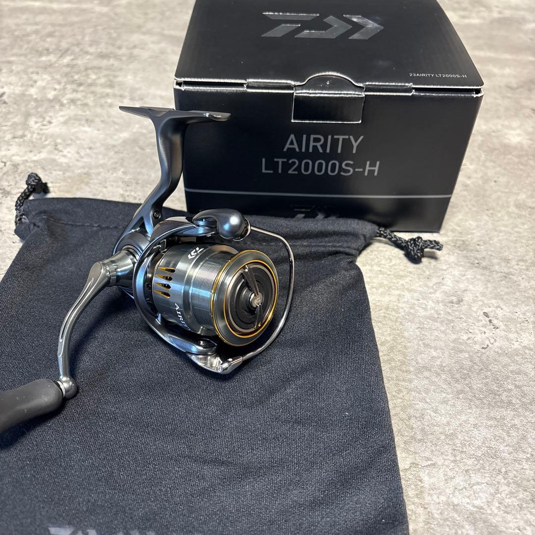 Daiwa AIRITY LT2000S-H スピニングリール