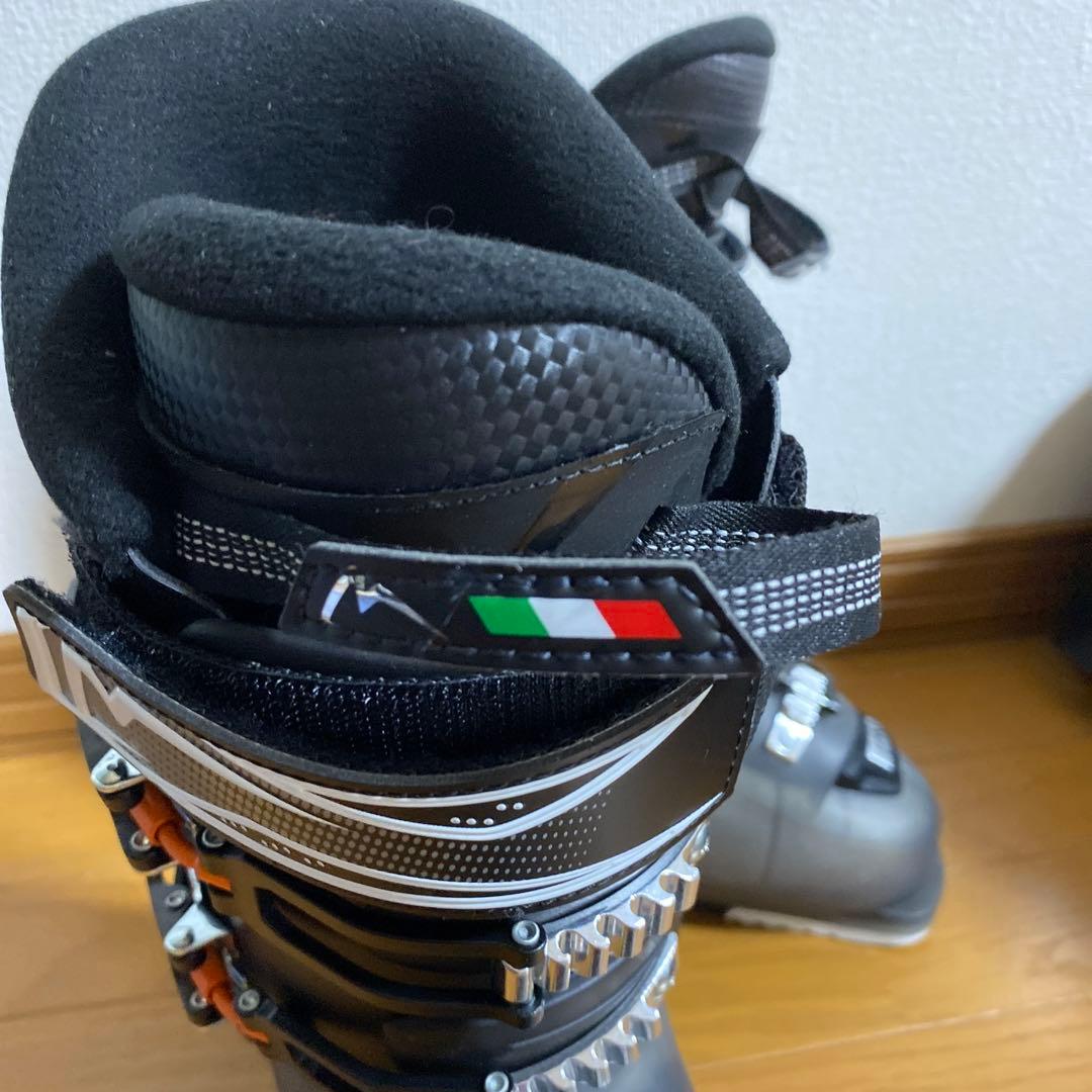 ROXA BOLD 80 スキー用ブーツ イタリア製　お値下げ26日まで。