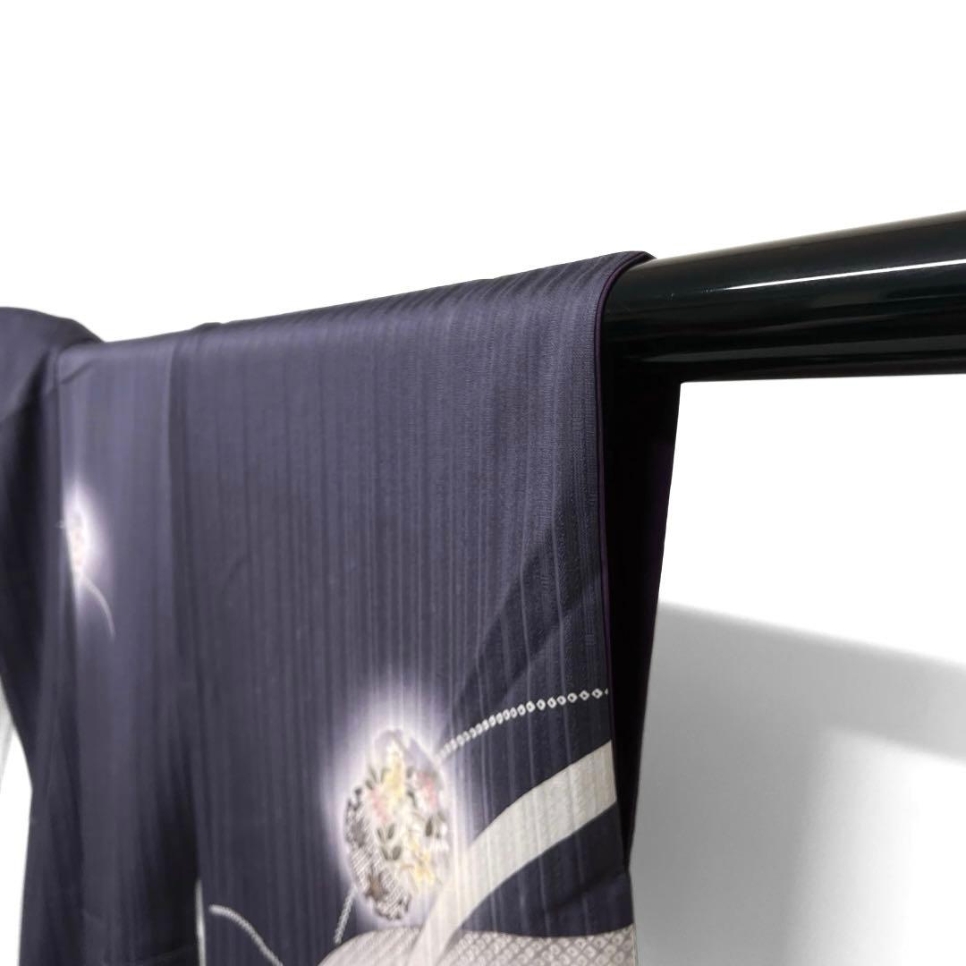 訪問着　蛍ぼかし　雪輪紋　芝草　縦縞　ネイビー着物　041a d