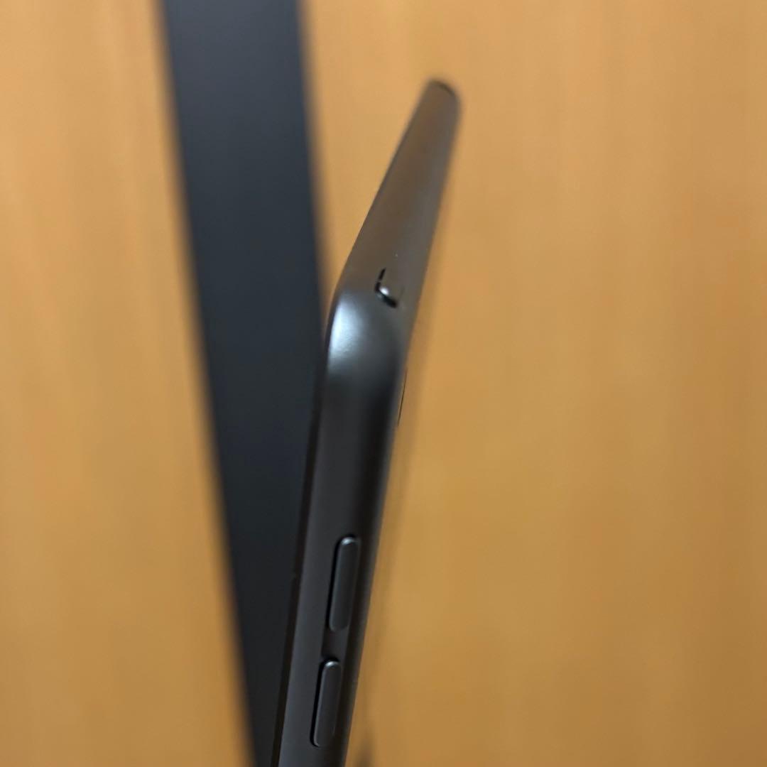 iPad (第9世代) 64GB バッテリー最大容量100% スペースグレー