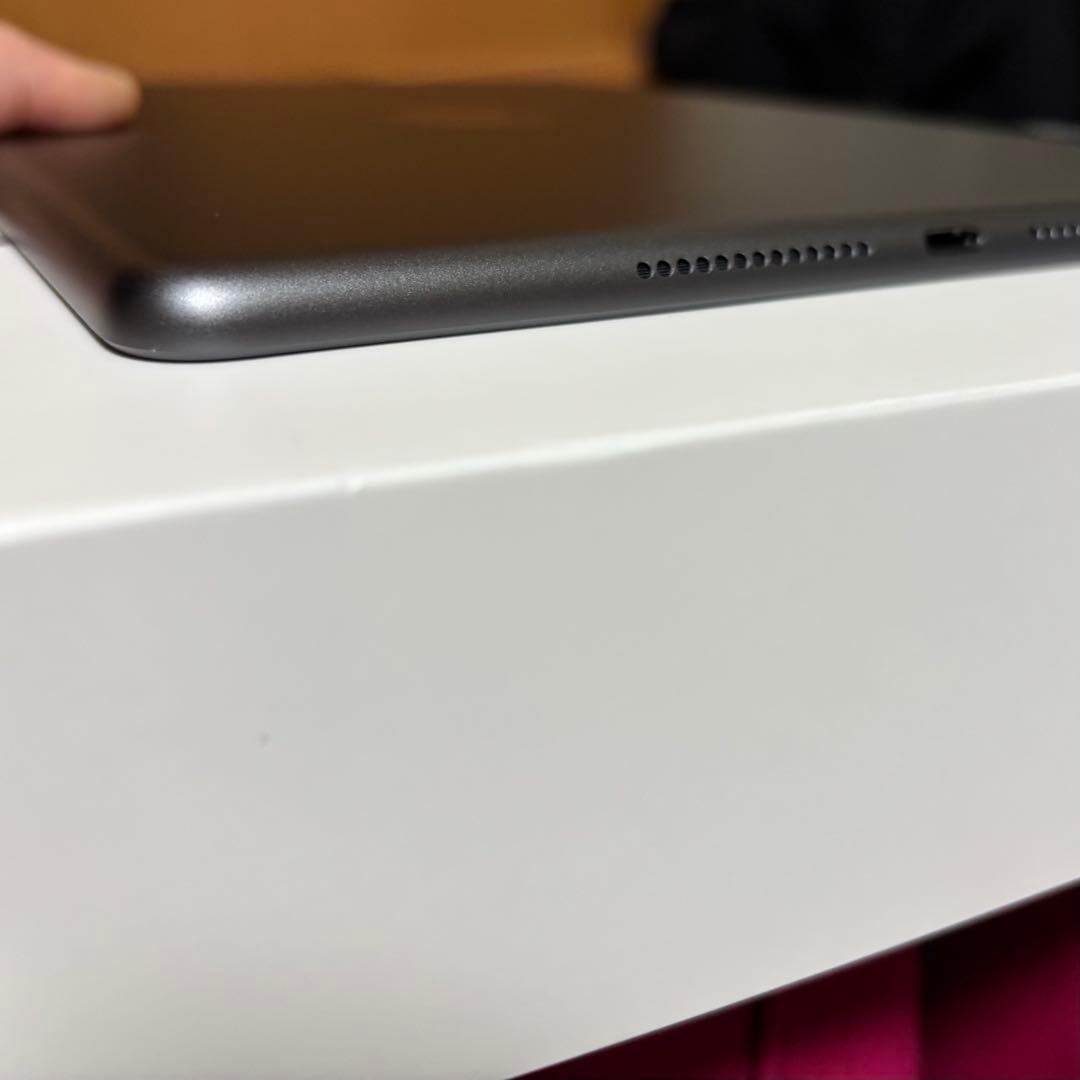 iPad (第9世代) 64GB バッテリー最大容量100% スペースグレー