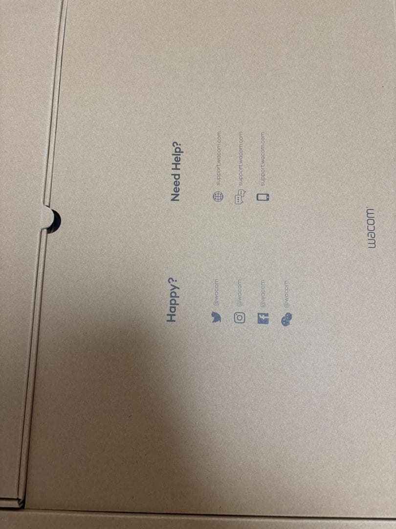 ワコム 液タブ 液晶ペンタブレット Wacom Cintiq 16 FHD