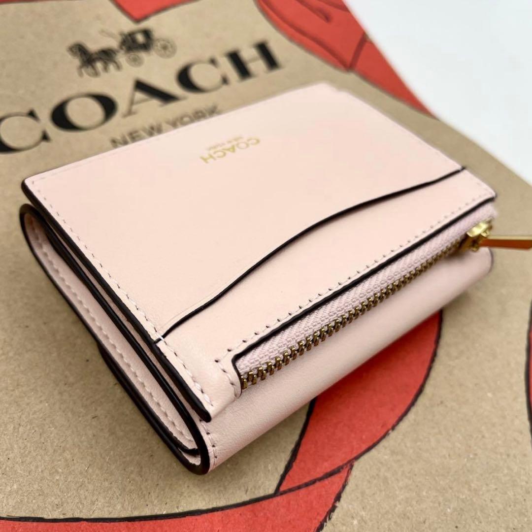 コーチ☆新品☆レザー カードホルダー 三つ折り財布／ブラッシュピンク