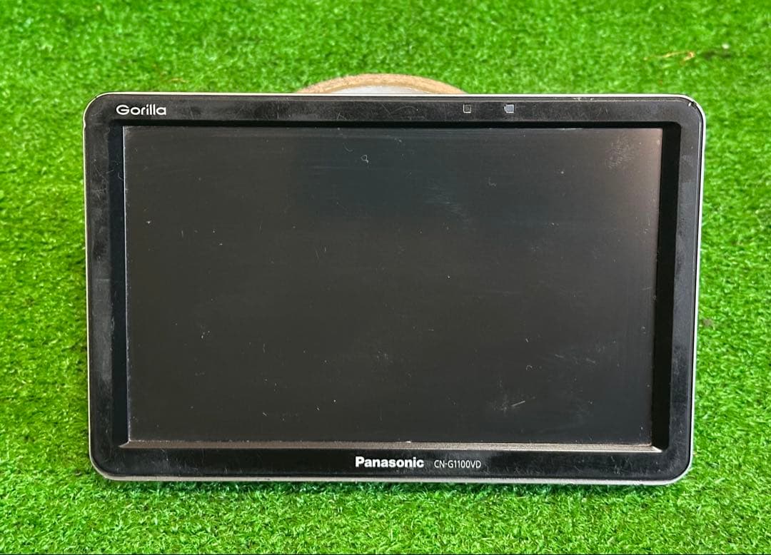 パナソニック CN-G1100VD ポータブルナビ. 地図データ2017 年製