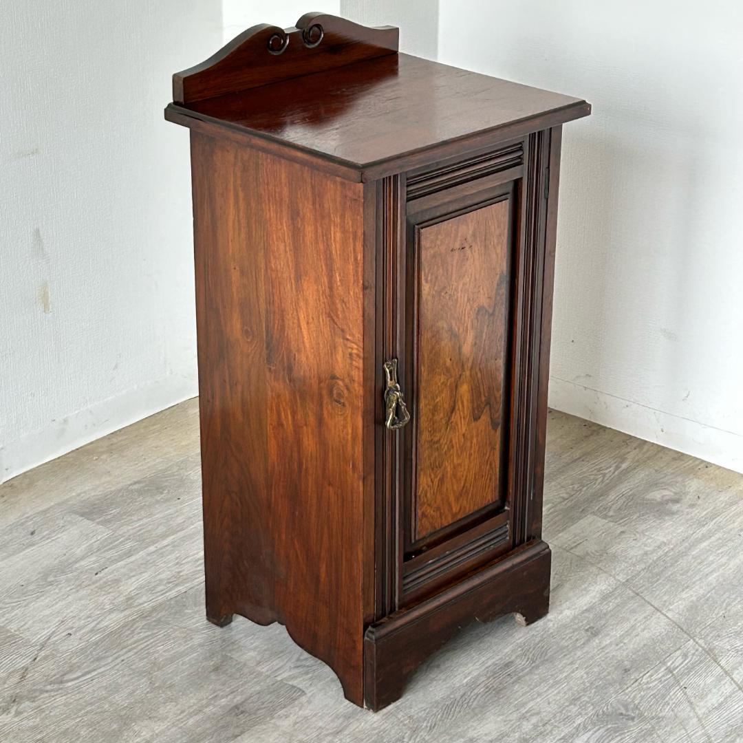 イギリス アンティーク 家具 カップボード 1930年頃 607A