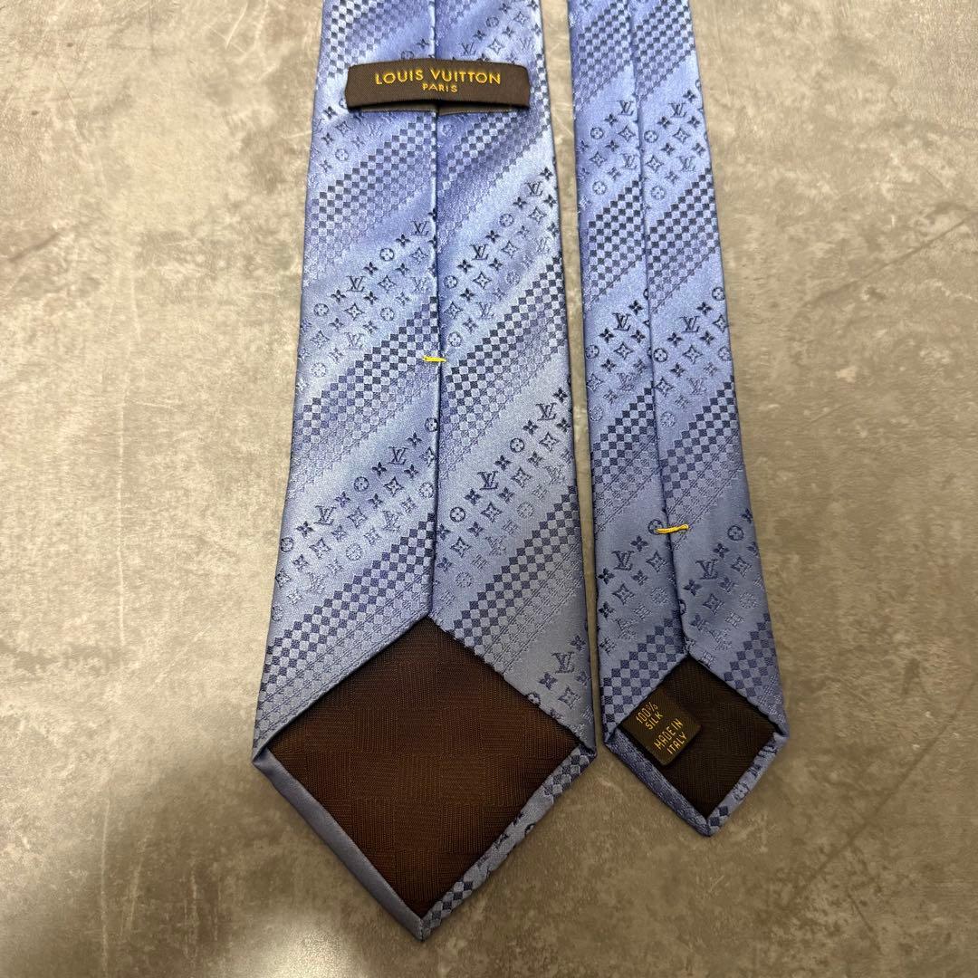 極美品✨LOUIS VUITTON　ネクタイ　モノグラム　ストライプ　現行　希少