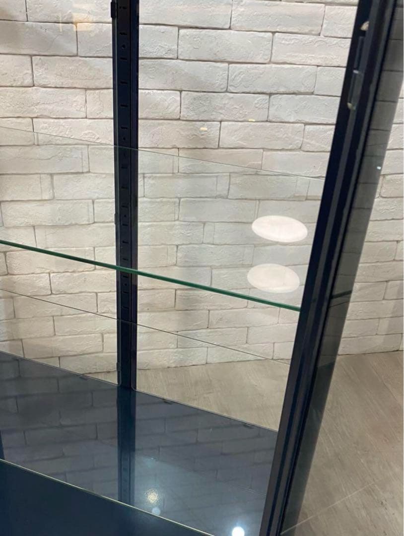 ダークブルー ガラスケース 鍵付き ikea ショーケース 美品 定価5.6万