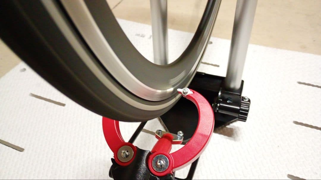 CAMPAGNOLO SCIROCCO　17c　シュワルベマラソン23ｃ