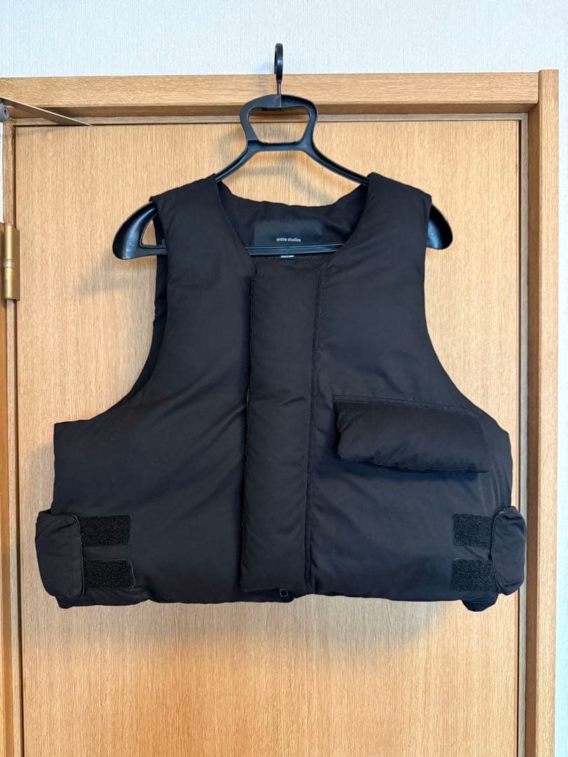 entire studio PILLOWVEST ダウンベスト S