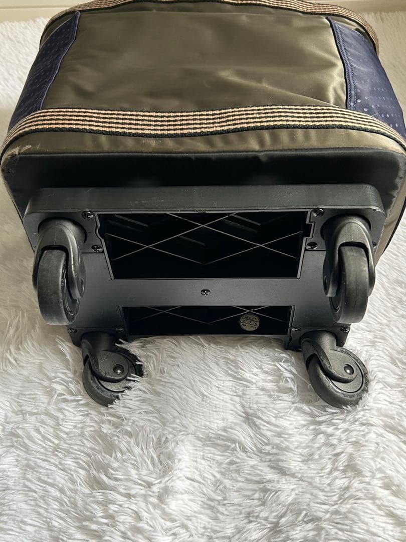 美品⭐︎SWANY キャリーケース　東京デリカ　2way4輪ストッパー機内持ち込み