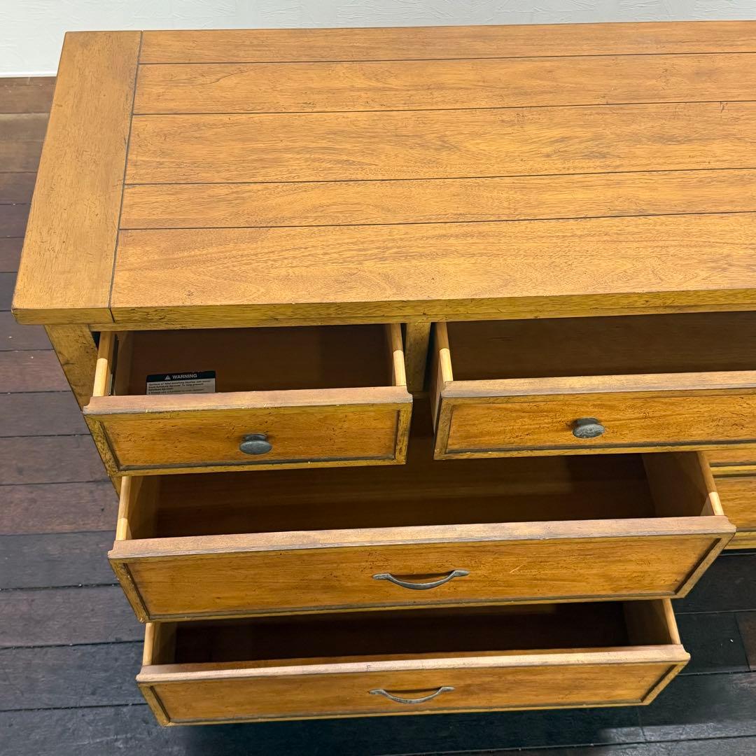 H17K77a ETHAN ALLEN イーセンアーレン ワイドキャビネット