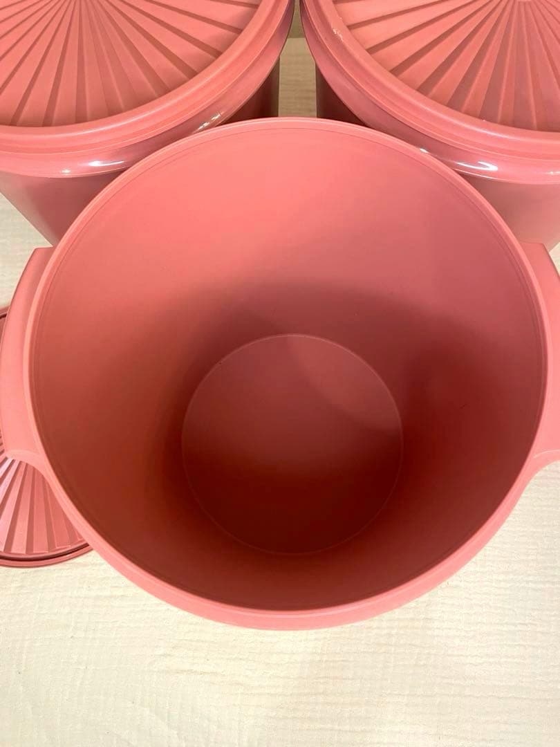 美品 タッパーウェア　マキシデコレーター　マキシクイーン5個セット 食品保存容器