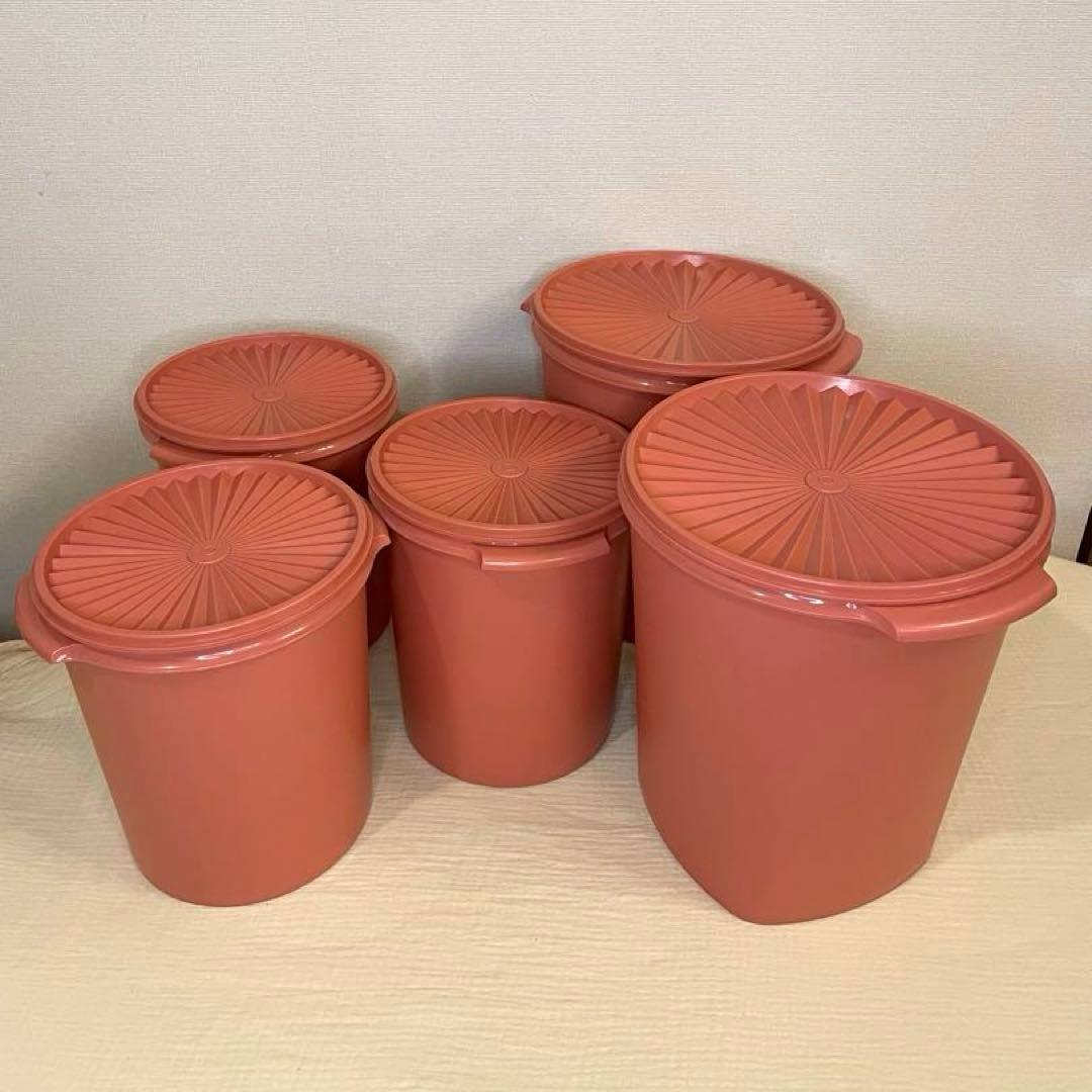 美品 タッパーウェア　マキシデコレーター　マキシクイーン5個セット 食品保存容器