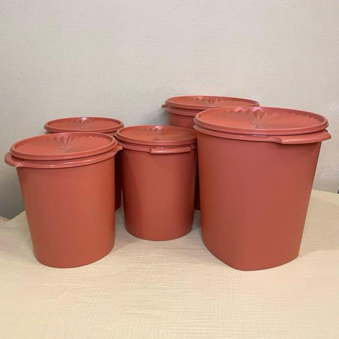 美品 タッパーウェア　マキシデコレーター　マキシクイーン5個セット 食品保存容器