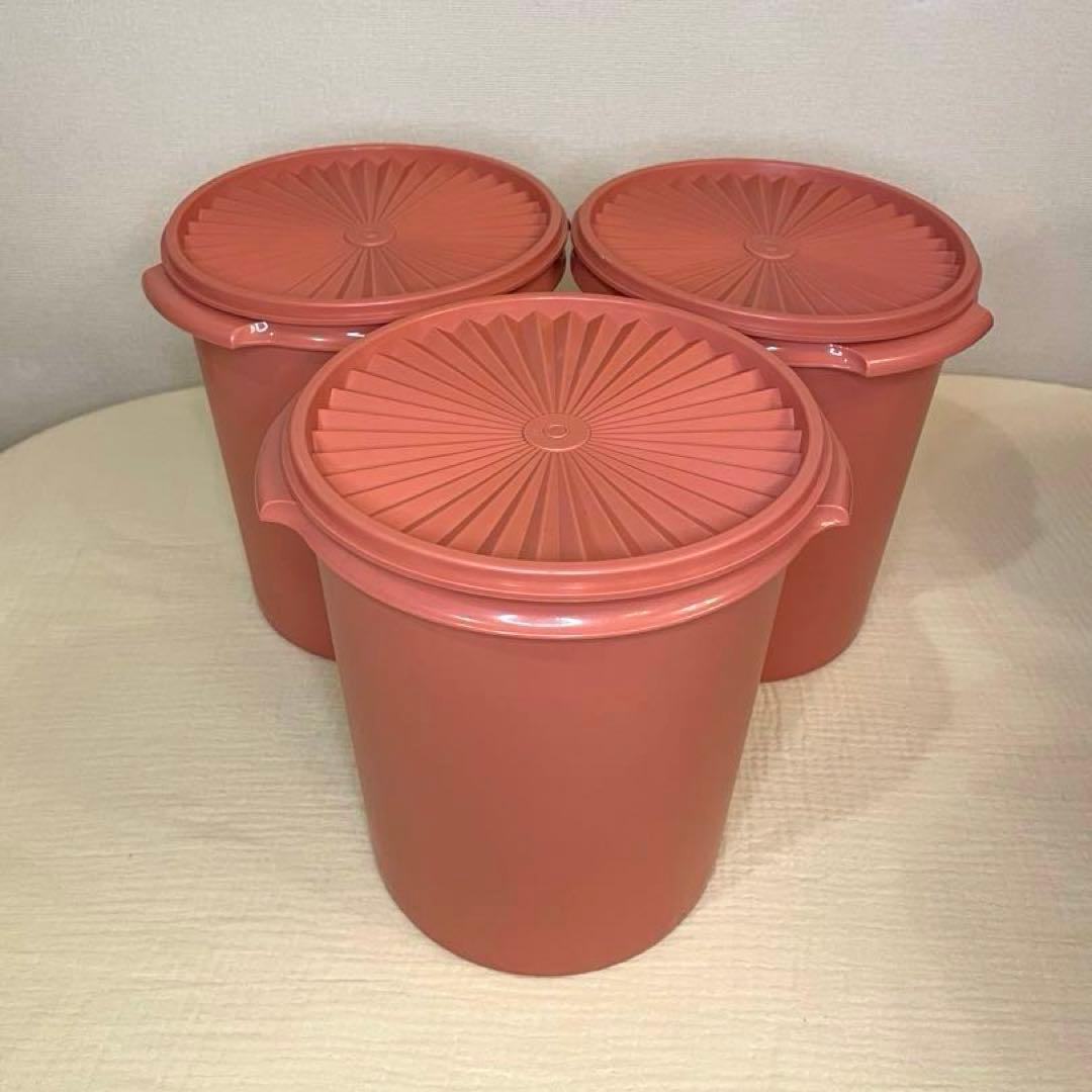 美品 タッパーウェア　マキシデコレーター　マキシクイーン5個セット 食品保存容器