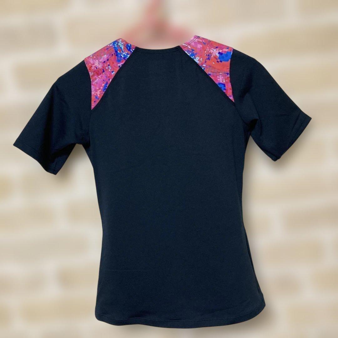 新品上下　ナイキセパレート水着 新品タグ付きスポーツ用水着　袖あり水着