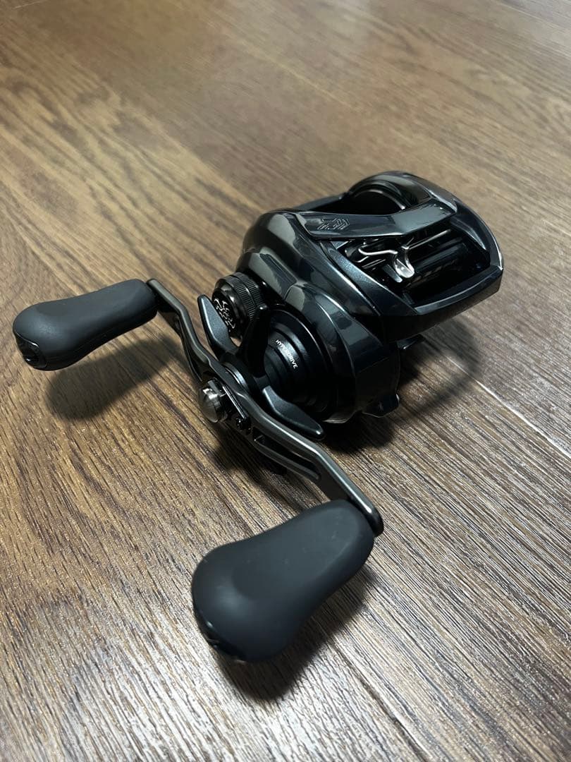 リール DAIWA TATULA 400XH