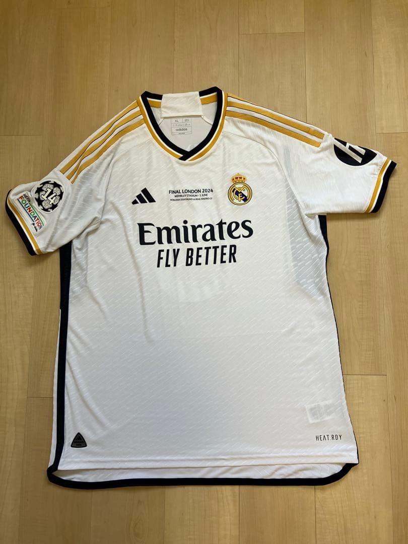 正規品　レアルマドリード オーセンティック　ユニフォーム　ベリンガム