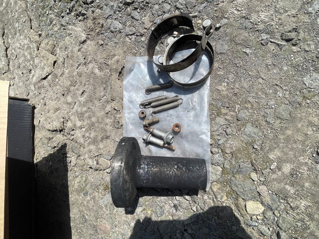 サヤ　VM4 VMG 東名パワードExpreme tiフルチタンマフラー