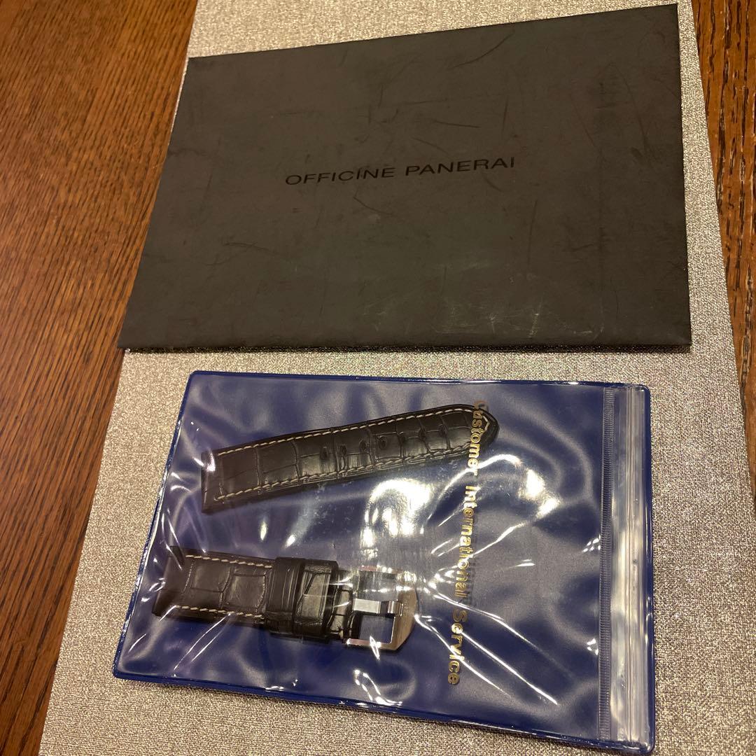 正規品 PANERAI 腕時計 ベルト レザー 本革 ブラック　尾錠つき