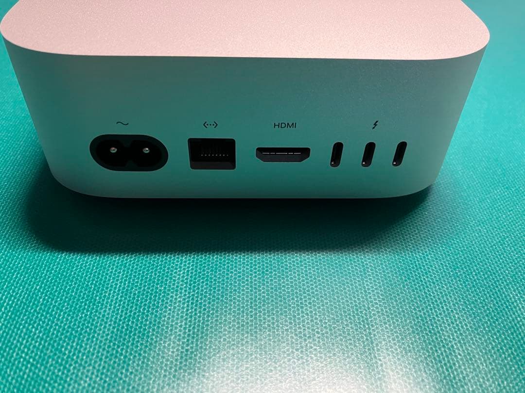 Apple Mac mini M4 16GB/256GB & 周辺機器2点セット