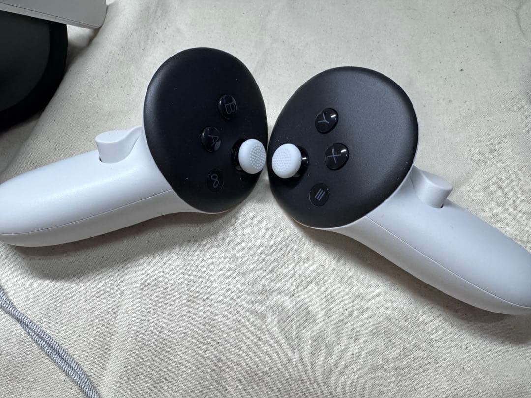 本日お昼まで特価　 Quest 3（512GB）　ヘッドストラップ2種付