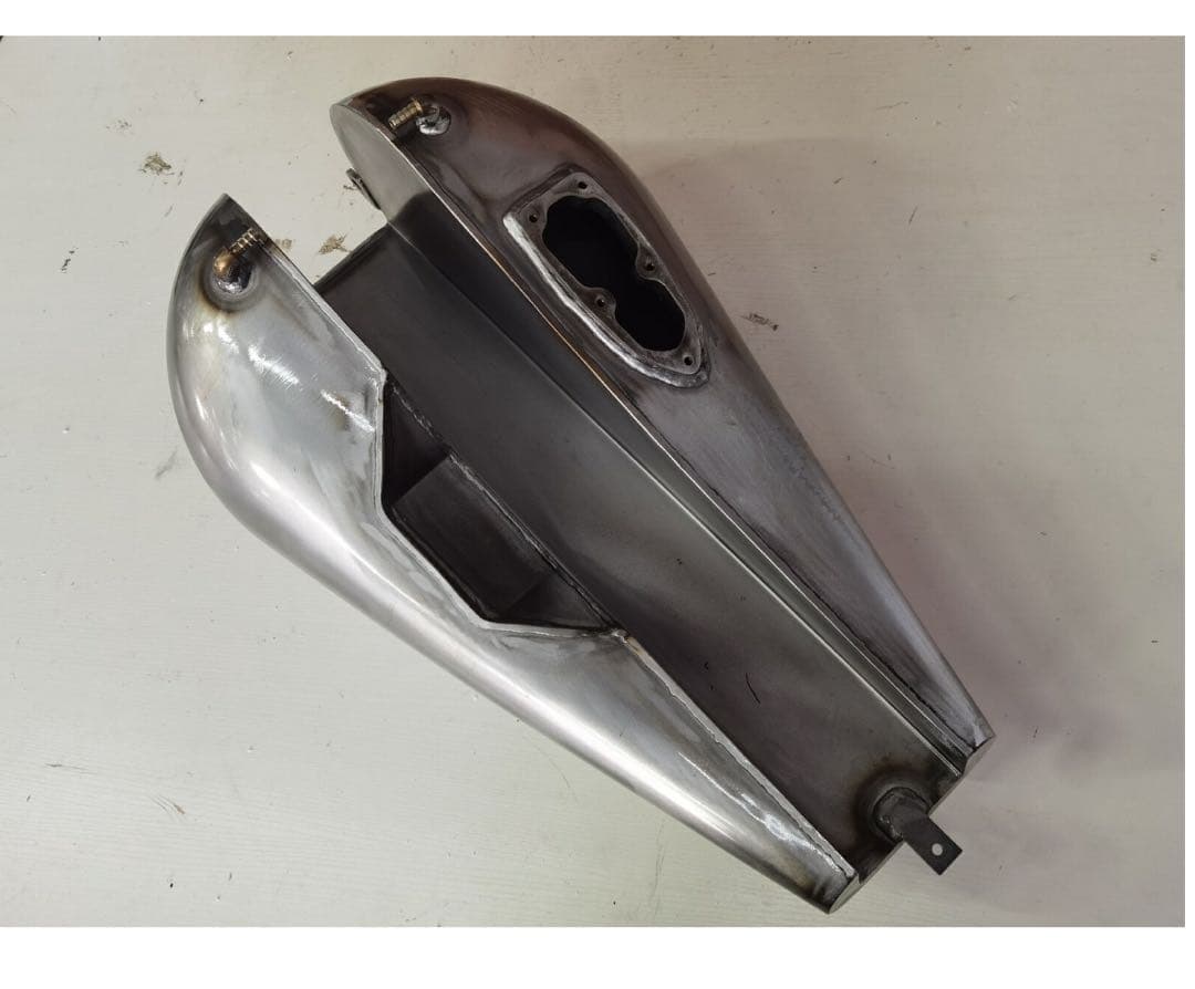 2018年以降　ストレッチタンク　ブレイクアウト ミルウォーキーエイト用