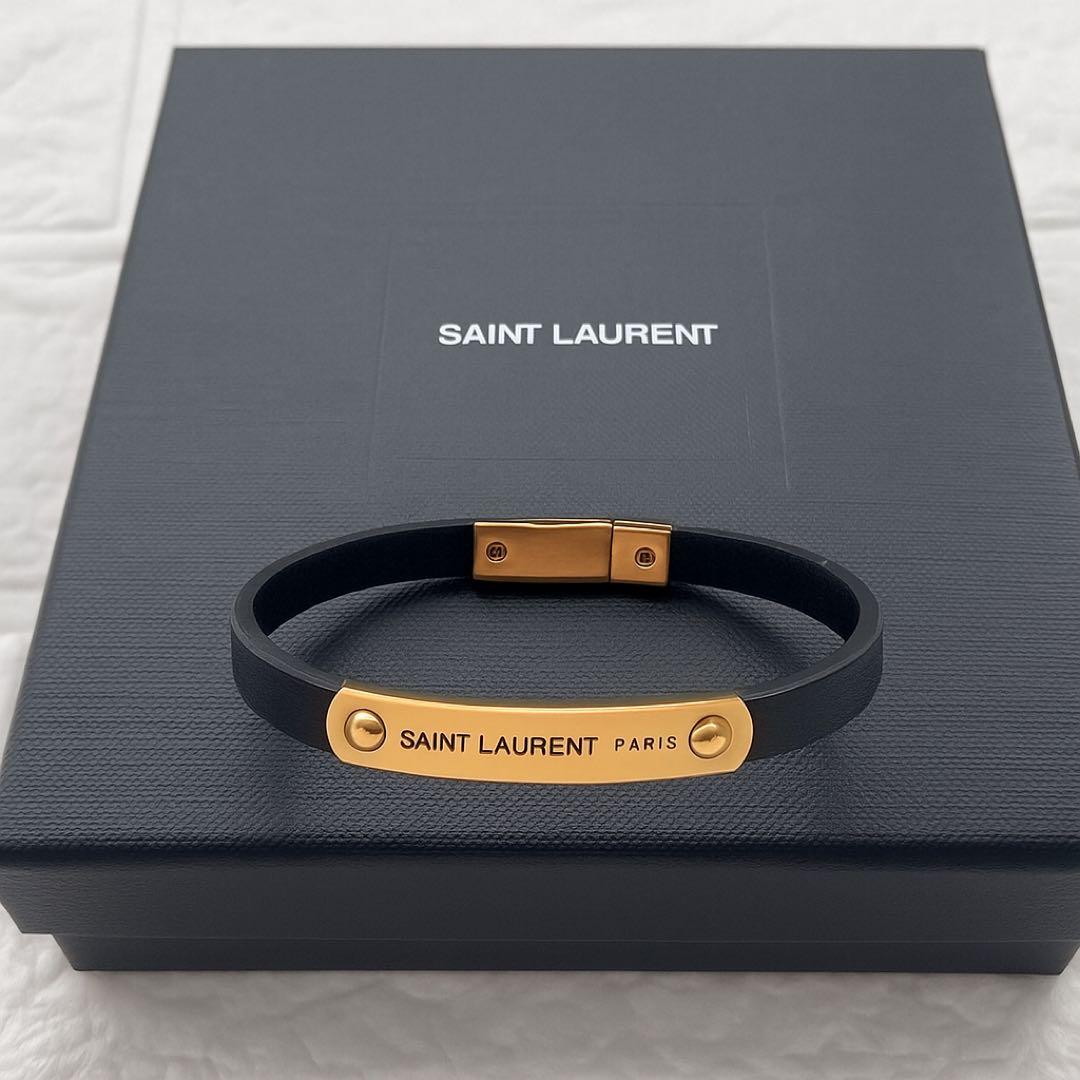 SAINT LAURENT PARIS レザーブレスレット
