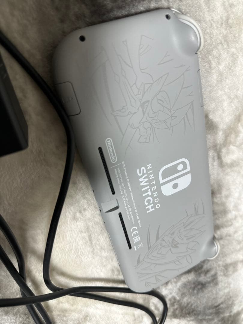 NintendoSwitchLite スイッチライト ソード&シールド充電機付き