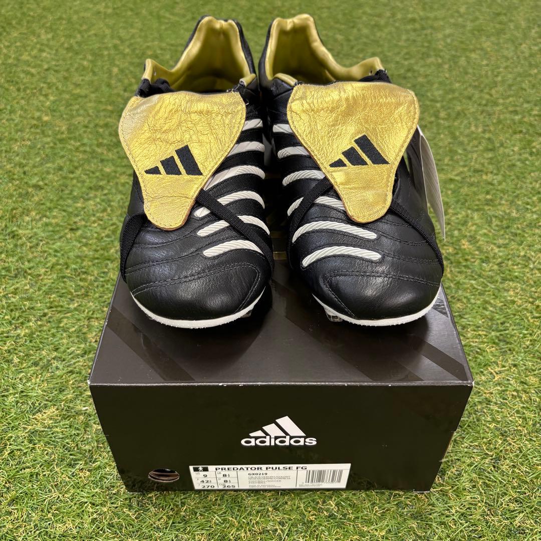 【即日発送 新品未使用】adidas プレデターパルス FG レジェンドパック