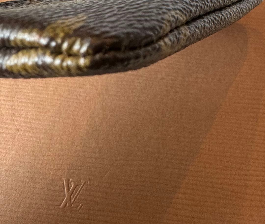 ルイヴィトン　モノグラム ポシェットクレ キー&ケース　付属品付