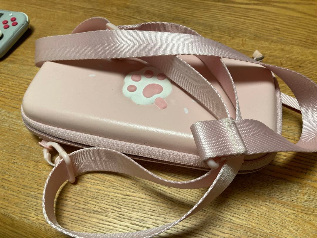 Switch Lite 剣盾仕様　スイッチライト　本体割れあり