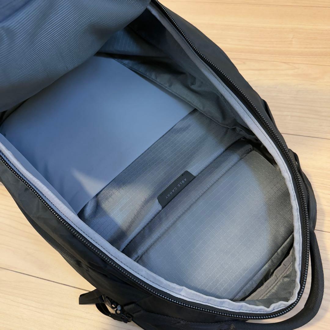 バッグ Able Carry Max EDC X-Pac Tarmac Black