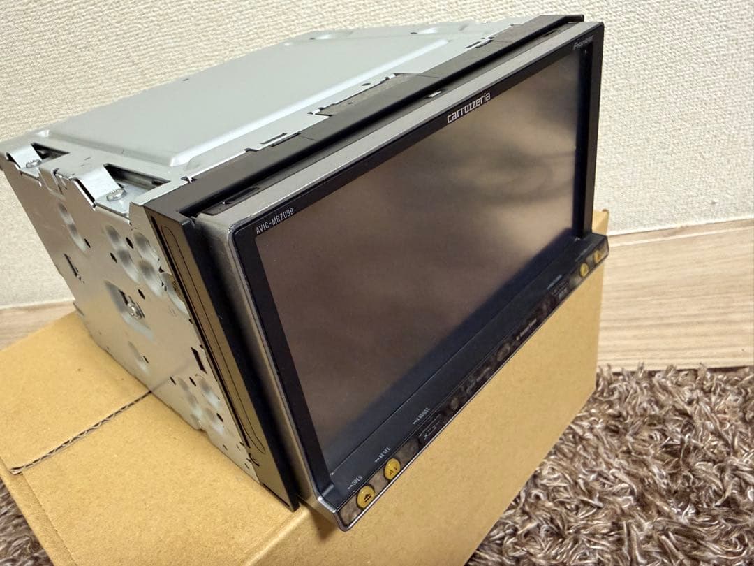 Pioneer carrozzeria カーナビ AVIC-MRZ099