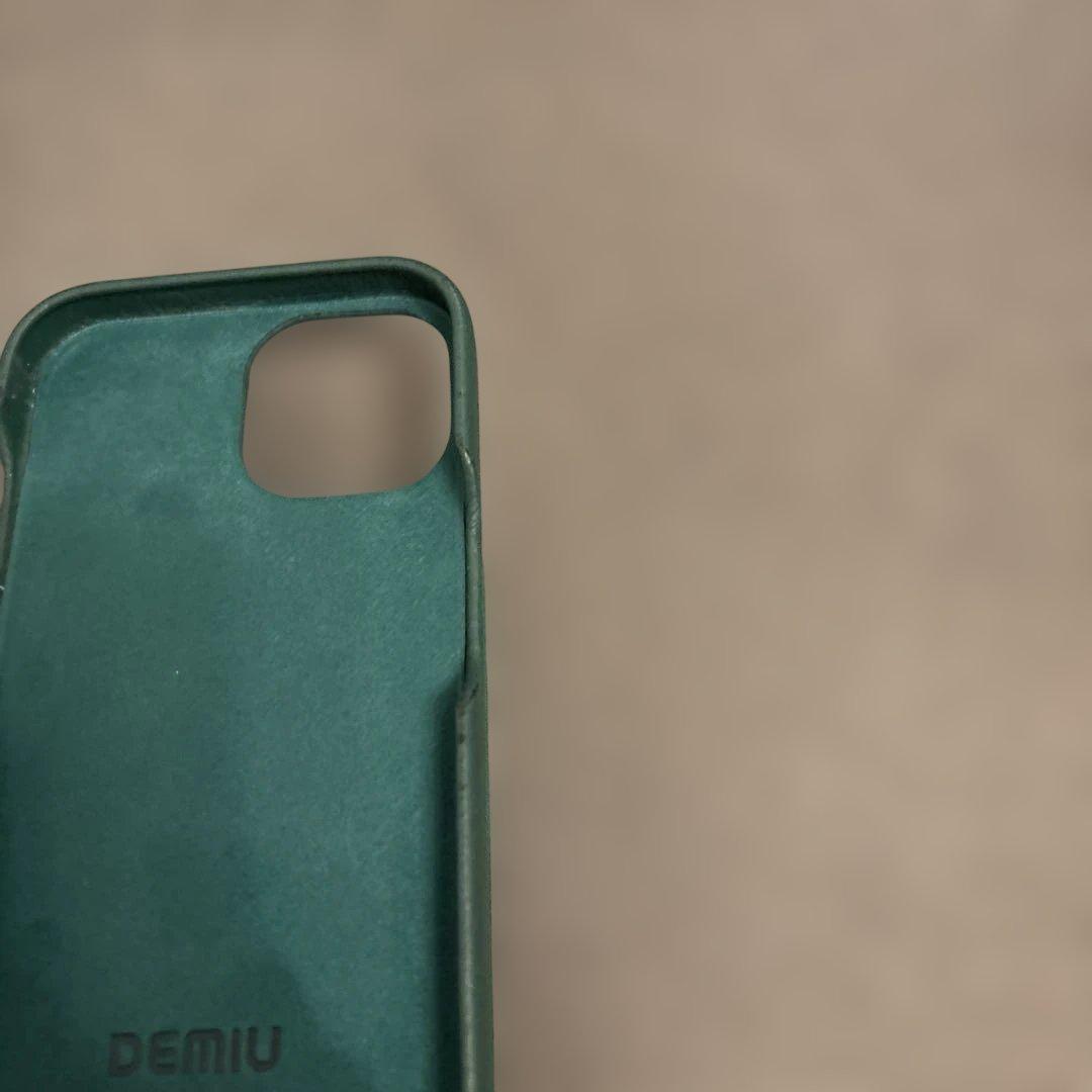 DEMIUグリーン 手帳型iPhoneケース　BALLON ストラップ