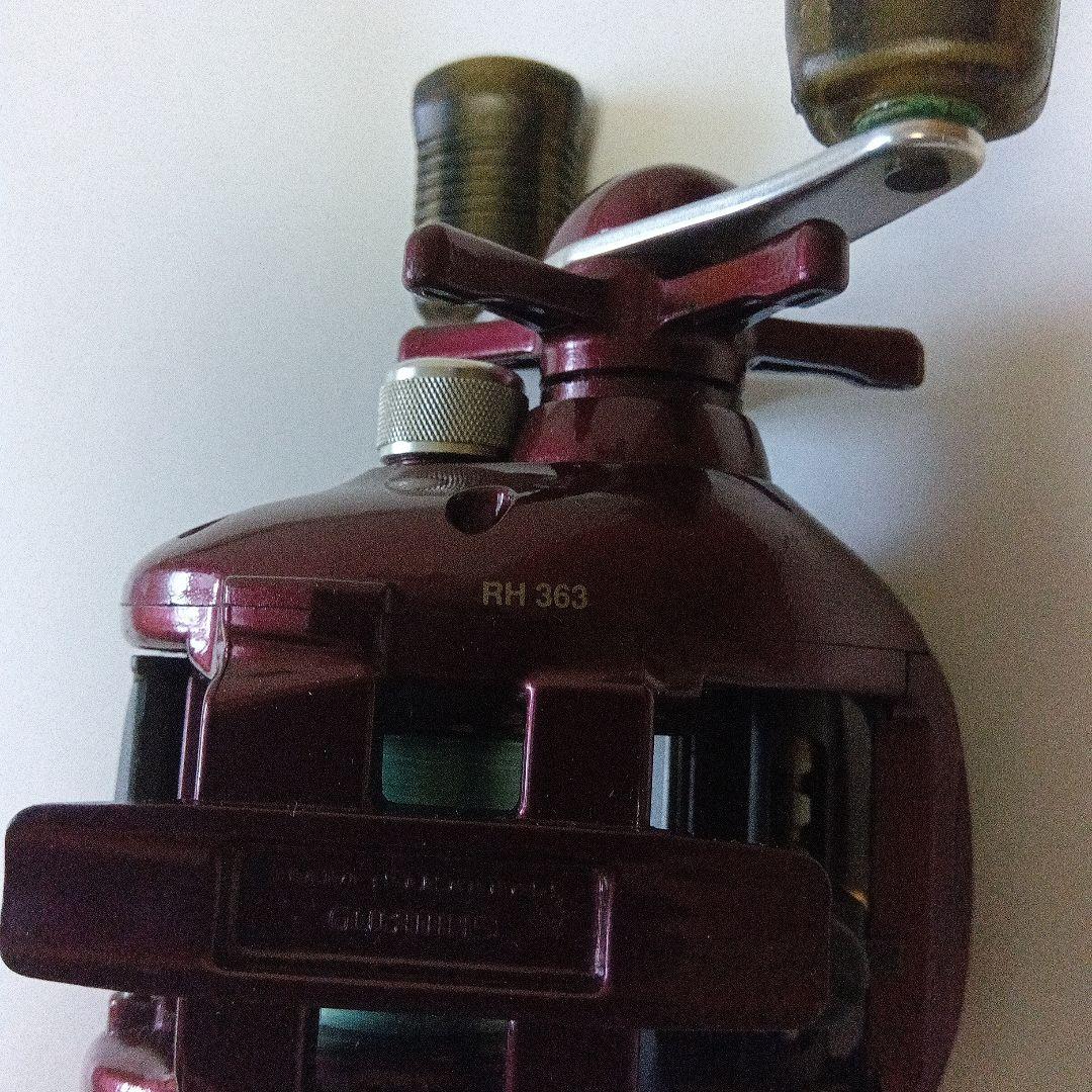 Shimano Scorpion ベイトリール 赤　ブラックバス　スコーピオン