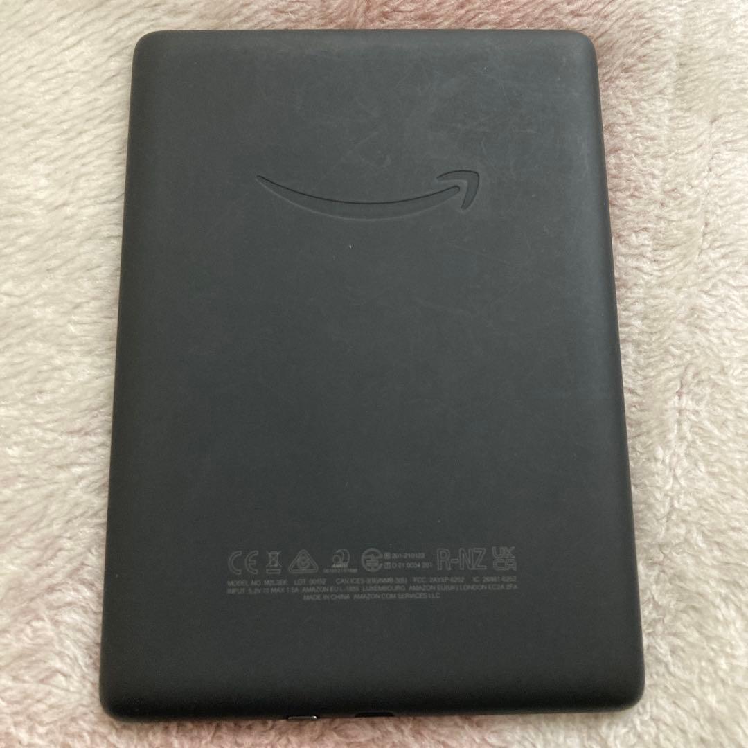 Amazon Kindle Paperwhite 第11世代　広告あり